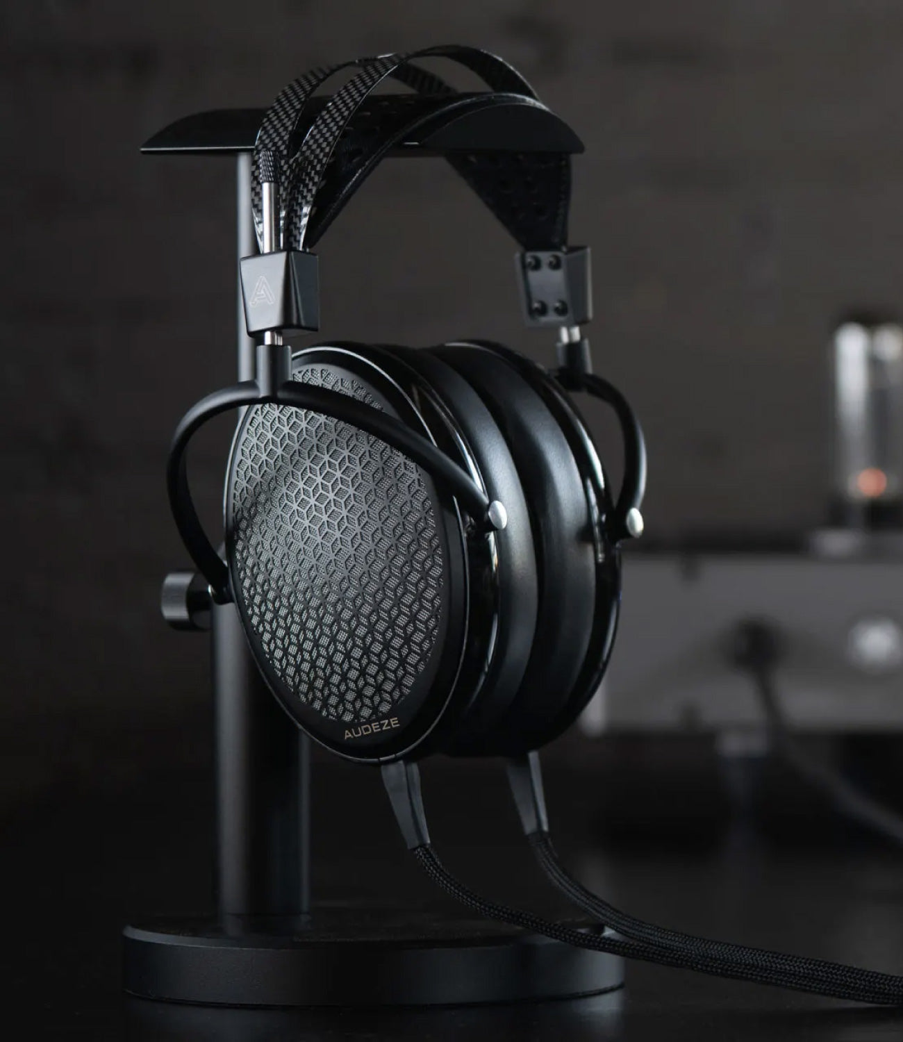 Audeze outlet noise cancelling