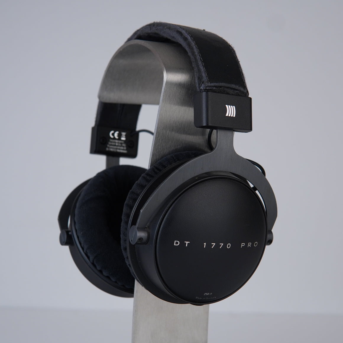 Headphone-Zone-Beyerdynamic-DT-1770-PRO-Demo-Unit