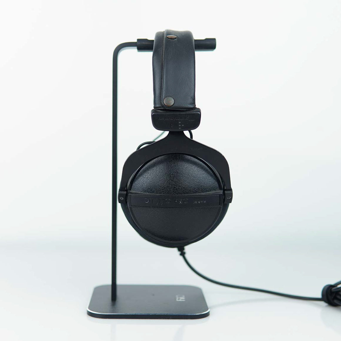 Headphone-Zone-Beyerdynamic-DT-770-PRO-Demo-Unit