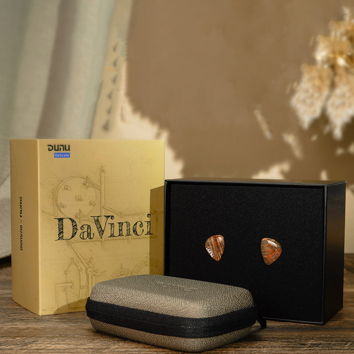 > Headphone-Zone-DUNUxGizaudio-DaVinci