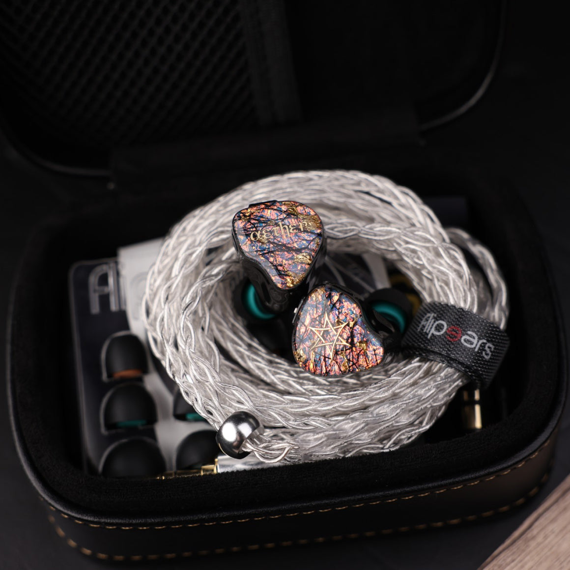 Headphone-Zone-FlipEars-Aether-Universal-IEM