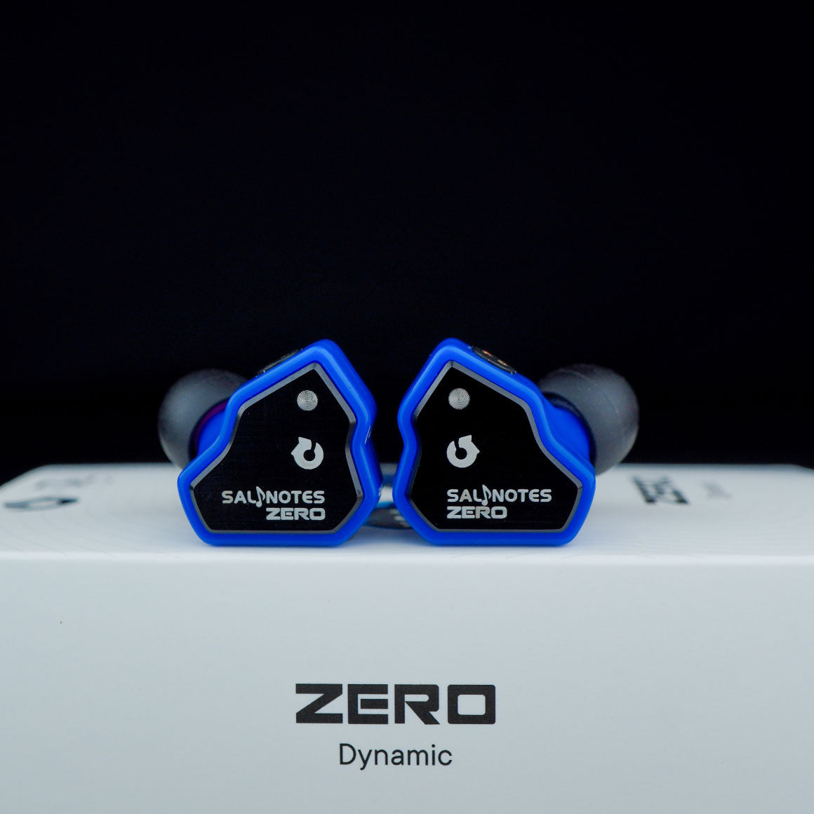 Headphone-Zone-X-7Hz-Salnotes-Zero