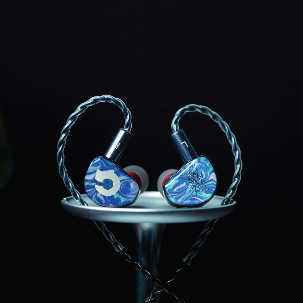 Headphone-Zone-X-Kiwi-Ears-Cadenza