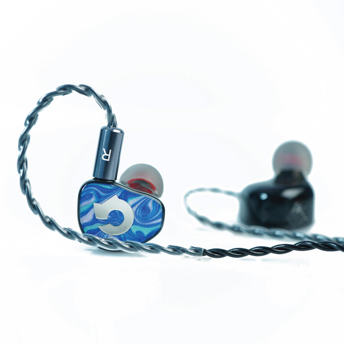 Headphone-Zone-X-Kiwi-Ears-Cadenza