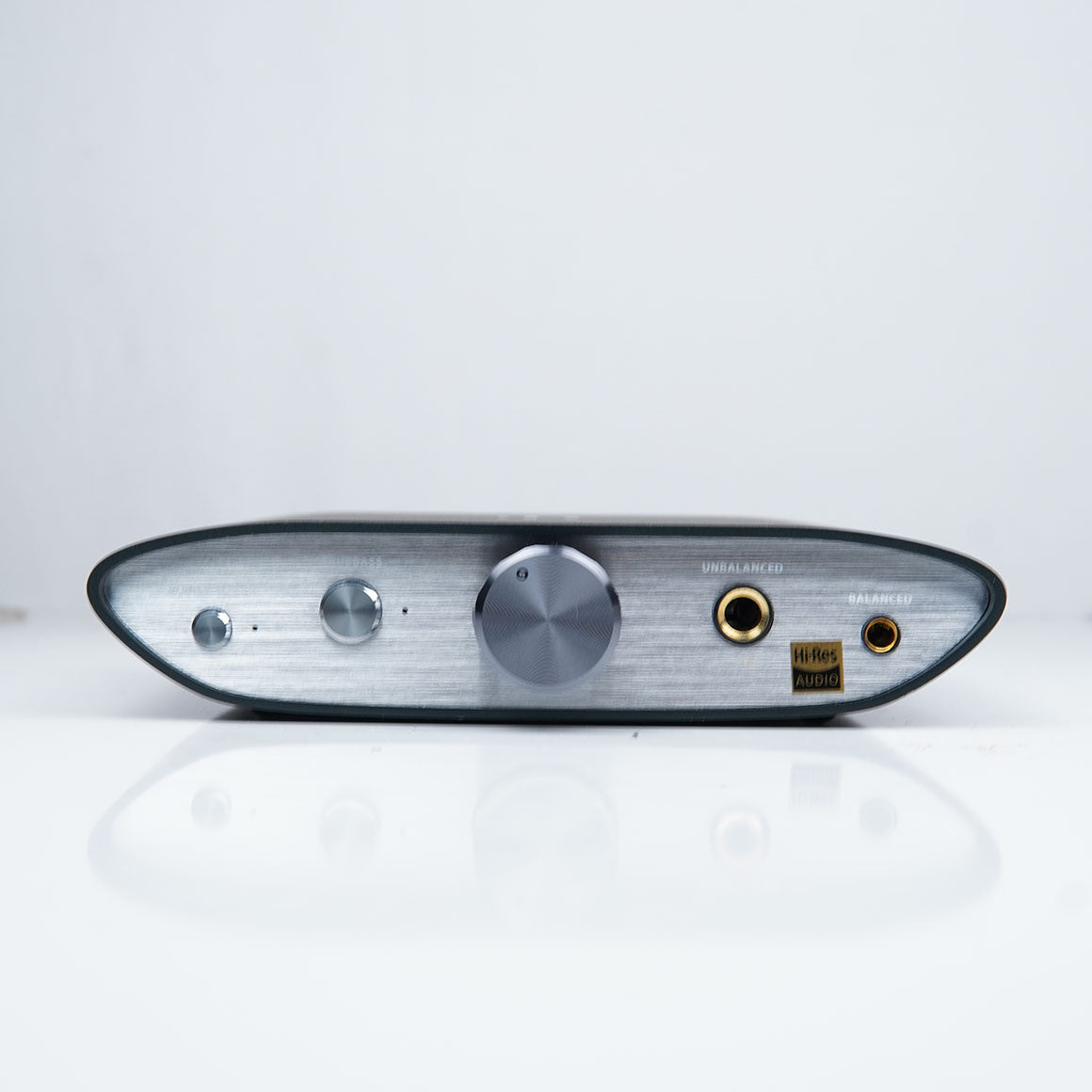 Headphone-Zone-IFI-Audio-Zen-DAC-V2-Demo-Unit