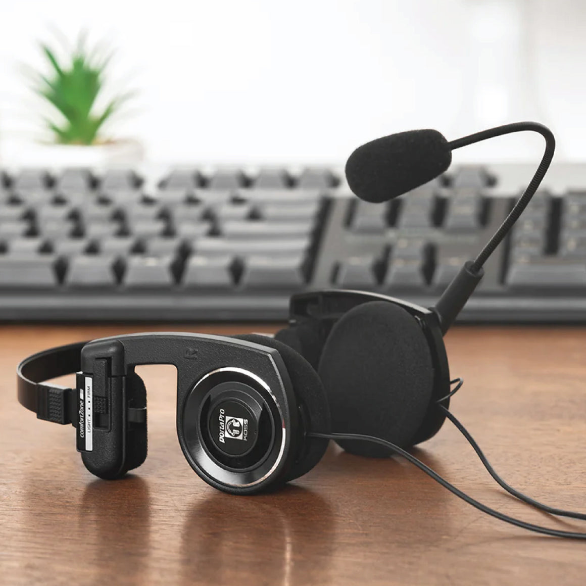 Headphone-Zone-Koss-Porta-Pro-Headset