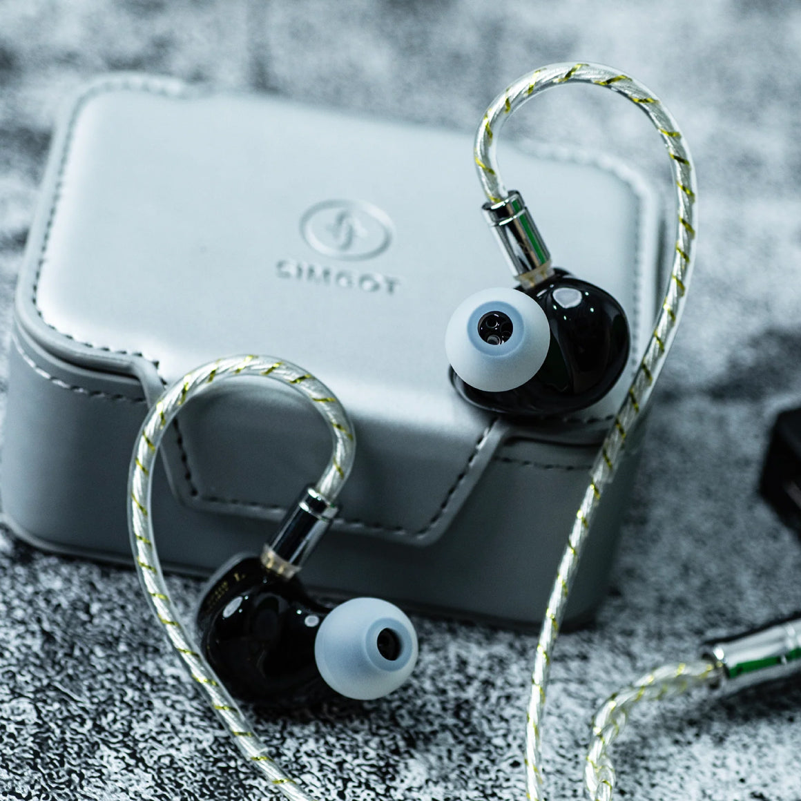 Headphone-Zone-Simgot-EM10