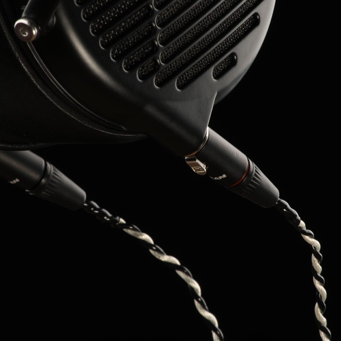 Lcd 2025 24 audeze