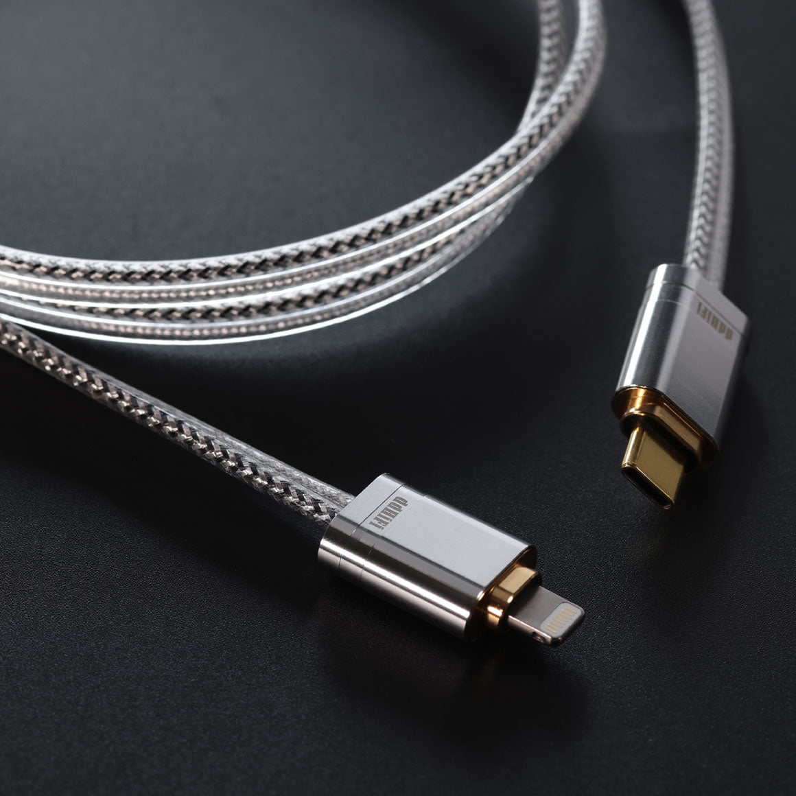 ddHiFi - MFi09S Lightning to USB-C OTG Cable